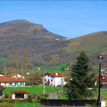 Location Mobil-home 3 Etoiles St-jean-pied-de-port Pays Basque *
